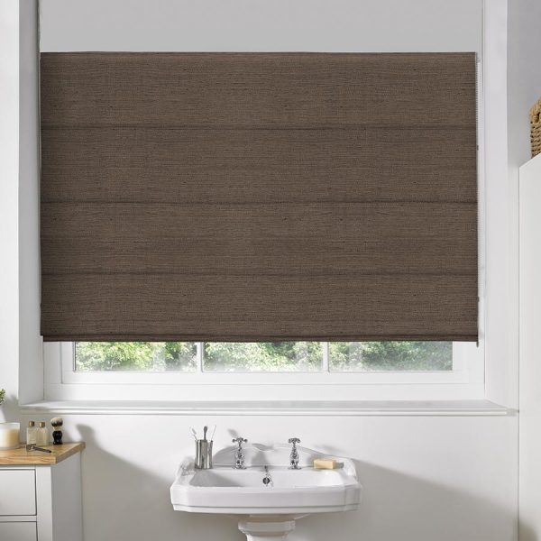 592031-Roman-Blind